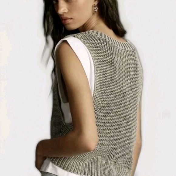 PILCRO Boxy Tee & Sweater Vest Twofer Set Tan Anthropologie Women's Size Small - Picture 3 of 14